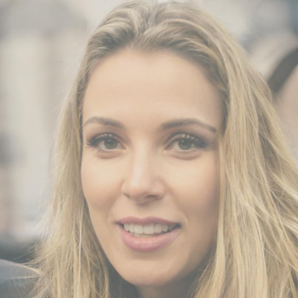 Portrait professionnel de Léonie Mercier